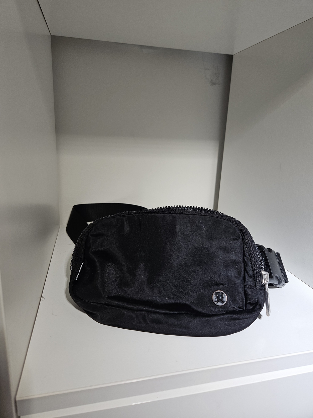lululemon athletica Black Waist Pack Fanny Pack- Light Spots
